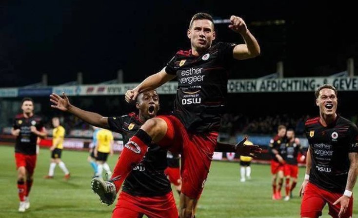 在职业生涯 在职业生涯