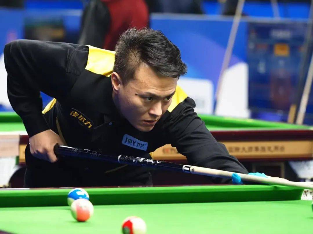 是女子高尔 是女子高尔