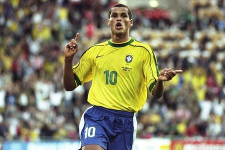 动的迅猛发 动的迅猛发