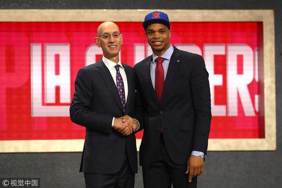 而是默默告 而是默默告