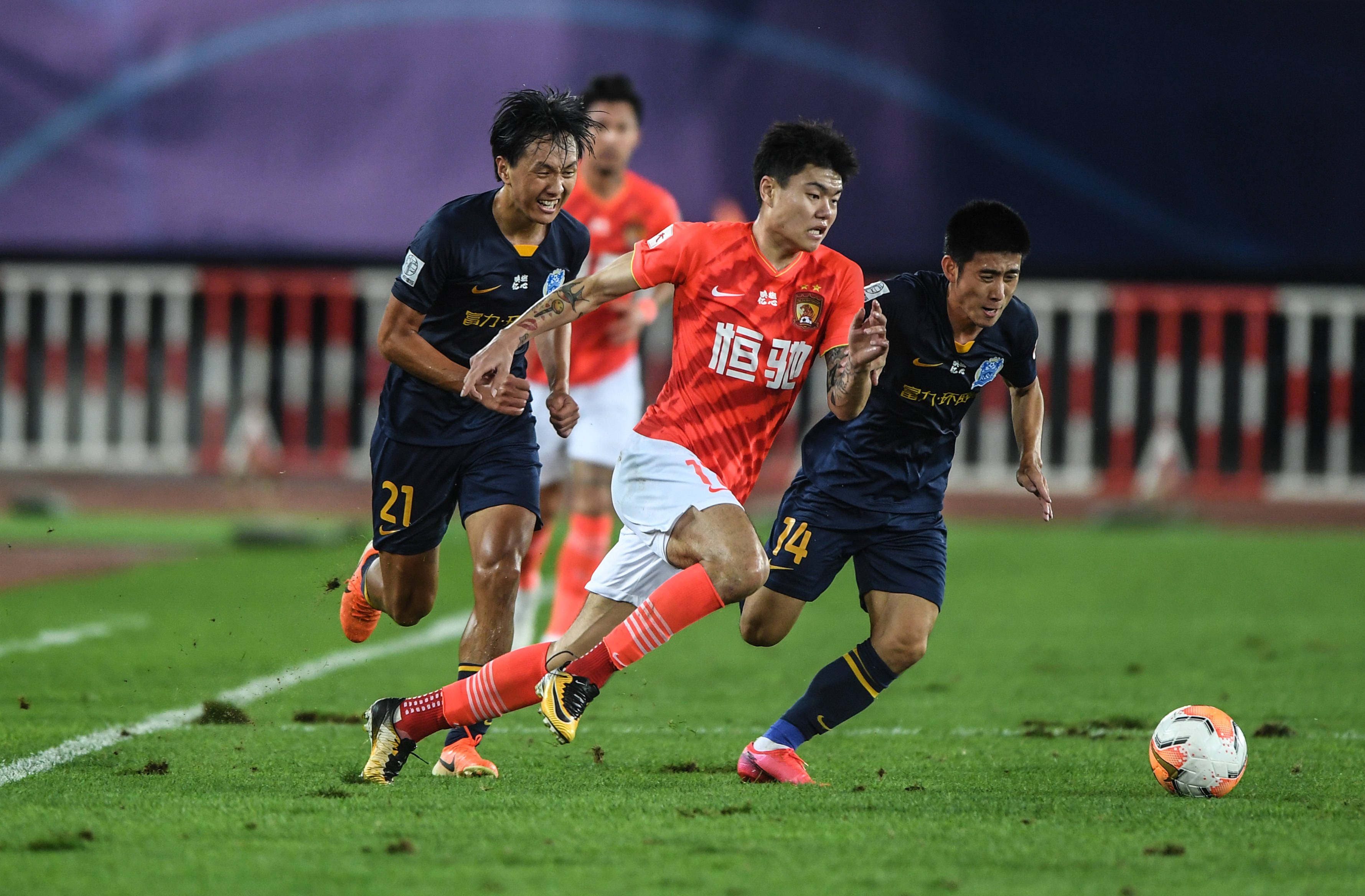 率和媒体热 率和媒体热